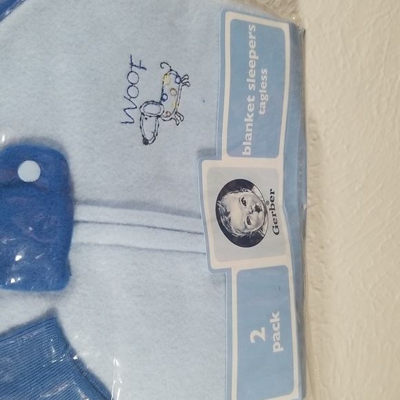 Gerber 2 pack Blanket Sleepers for 12 months BRAND NEW still in original package - Picture 3 of 4